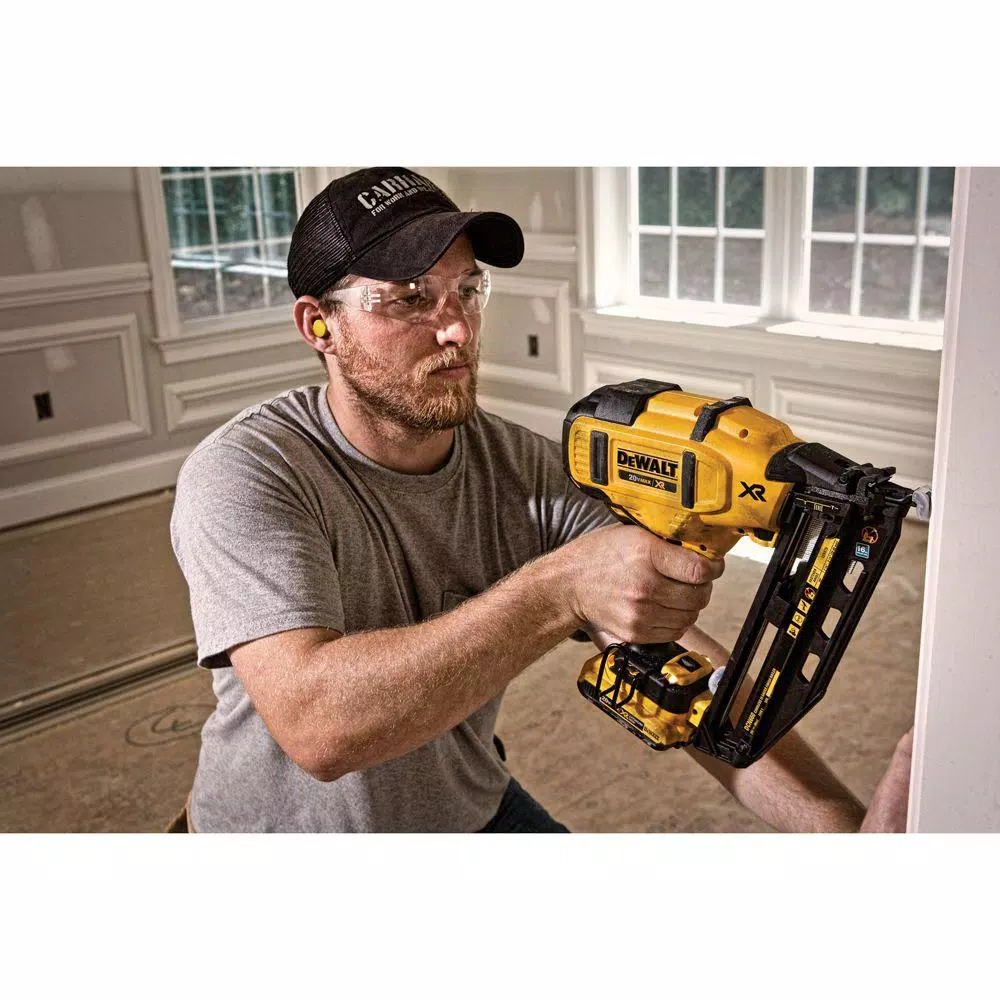 Nail Guns DEWALT 20-Volt Max 16-Gauge Cordless Angled Finish Nailer Kit 13 Nail Guns DEWALT 20-Volt Max 16-Gauge Cordless Angled Finish Nailer Kit - Image 11