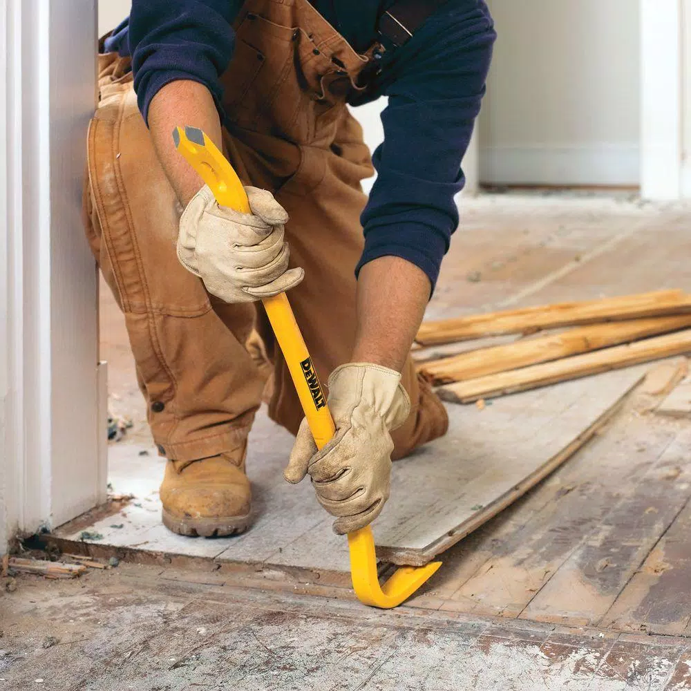 Wrecking & Pry Bars DEWALT 24 In. Wrecking Bar 7 Wrecking & Pry Bars DEWALT 24 In. Wrecking Bar - Image 5