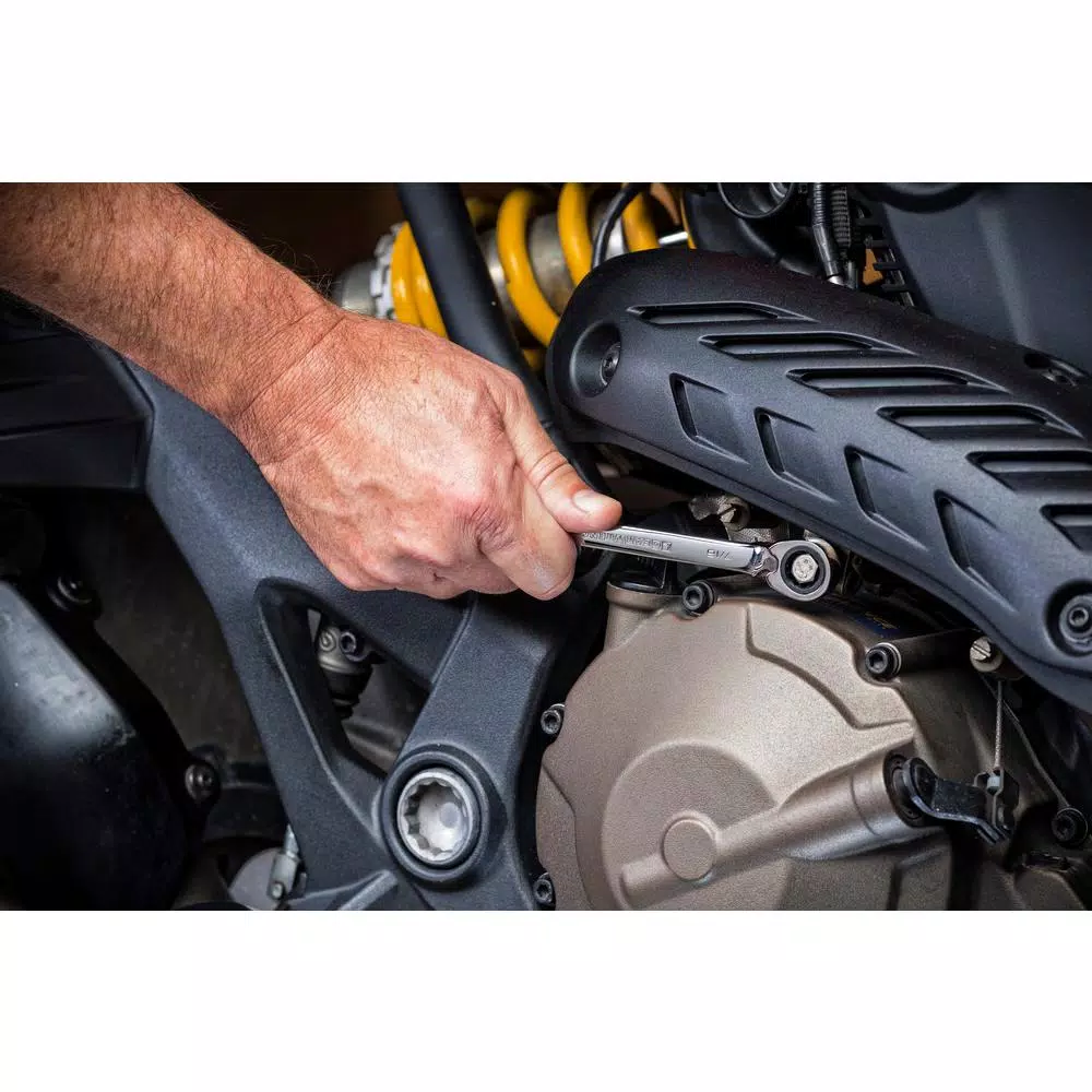 Wrenches GEARWRENCH 7/8 In. Reversible Combination Ratcheting Wrench 11 Wrenches GEARWRENCH 7/8 In. Reversible Combination Ratcheting Wrench - Image 9