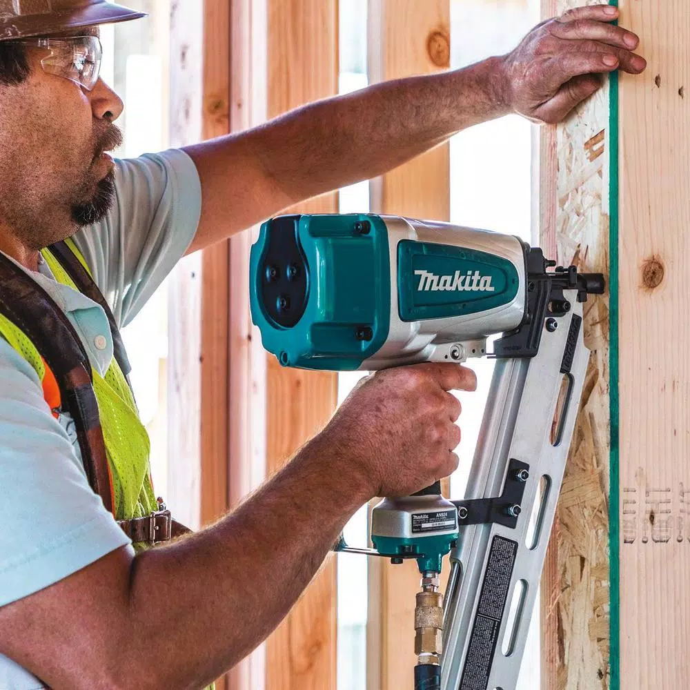 Nail Guns Makita 3-1/2 In. 21° Pneumatic Full Round Head Framing Nailer 8 Nail Guns Makita 3-1/2 In. 21° Pneumatic Full Round Head Framing Nailer - Image 6