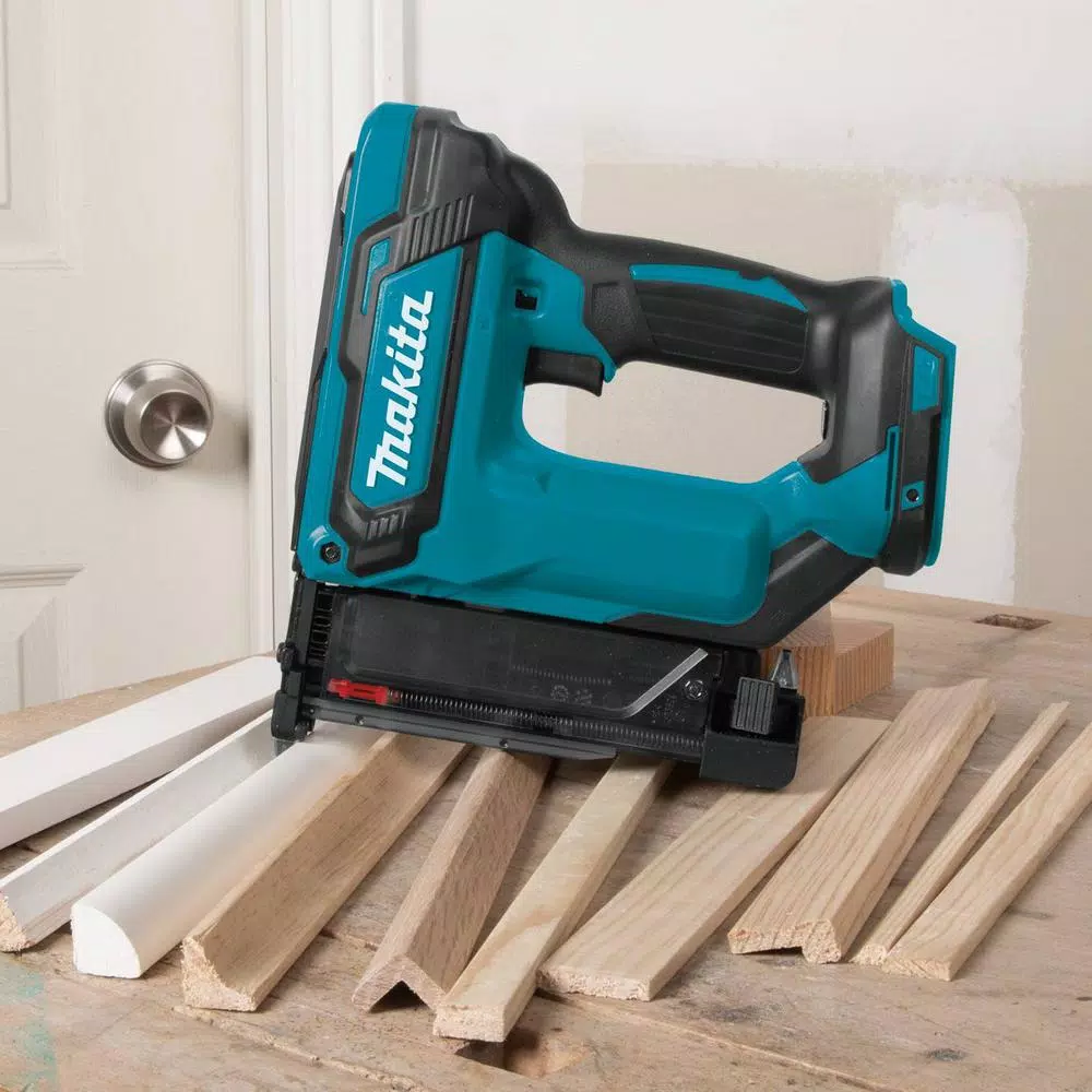 Nail Guns Makita 18-Volt LXT Lithium-Ion 23-Gauge Cordless Pin Nailer (Tool-Only) 6 Nail Guns Makita 18-Volt LXT Lithium-Ion 23-Gauge Cordless Pin Nailer (Tool-Only) - Image 4