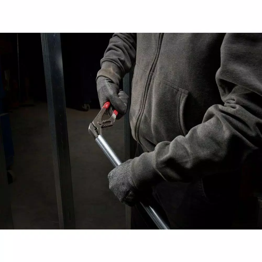 Milwaukee 6 In./8 In./10 In. Straight-Jaw And V-Jaws Pliers Set (4-Piece) 12 Milwaukee 6 In./8 In./10 In. Straight-Jaw And V-Jaws Pliers Set (4-Piece) - Image 10