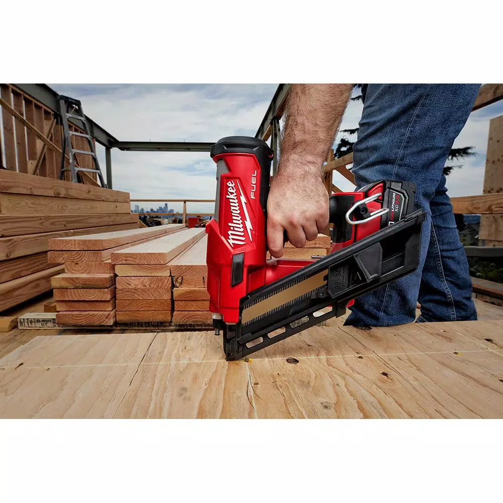 Nail Guns Milwaukee M18 FUEL 3-1/2 In. 18-Volt 30-Degree Lithium-Ion Brushless Framing Nailer Kit And Performance Safety Glasses With Gasket 9 Nail Guns Milwaukee M18 FUEL 3-1/2 In. 18-Volt 30-Degree Lithium-Ion Brushless Framing Nailer Kit And Performance Safety Glasses With Gasket - Image 7