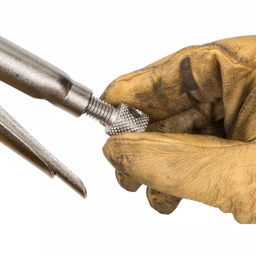 TEKTON 7 In. To 10 In. Indexing Round Jaw Locking Pliers Set (2-Piece) 14 TEKTON 7 In. To 10 In. Indexing Round Jaw Locking Pliers Set (2-Piece) - Image 12